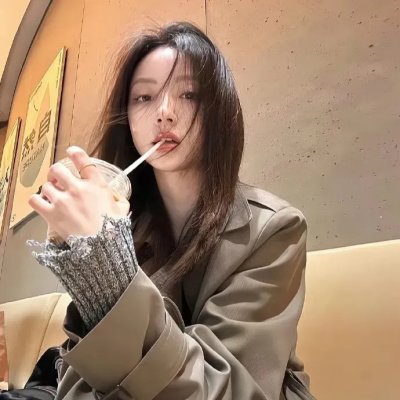 阿丽拉封面